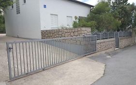 Apartman Zahira